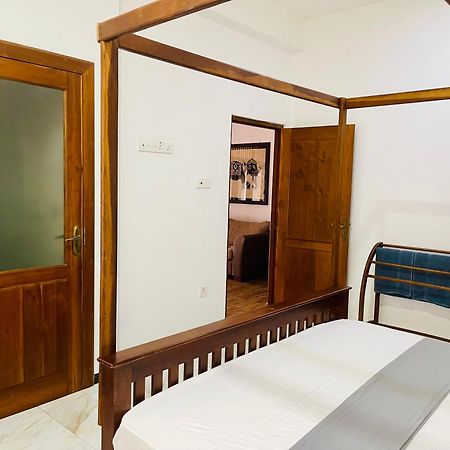 נגומבו Sand & Surf Guest House מראה חיצוני תמונה