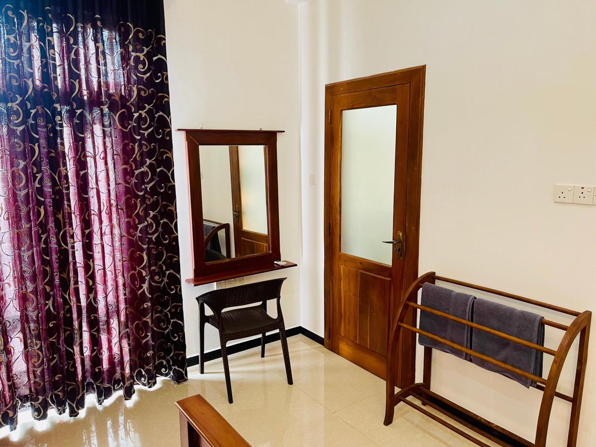 נגומבו Sand & Surf Guest House מראה חיצוני תמונה