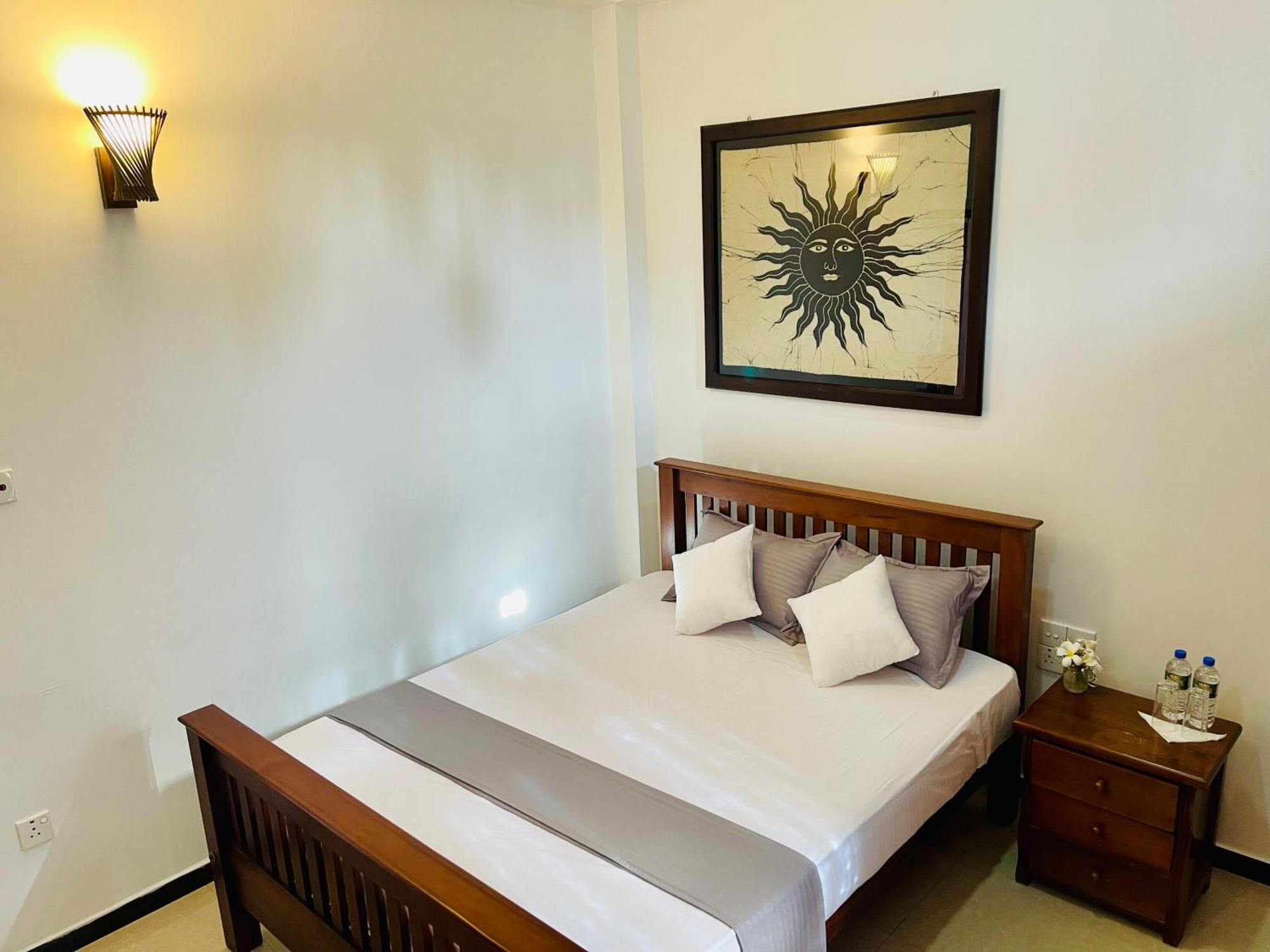 נגומבו Sand & Surf Guest House מראה חיצוני תמונה